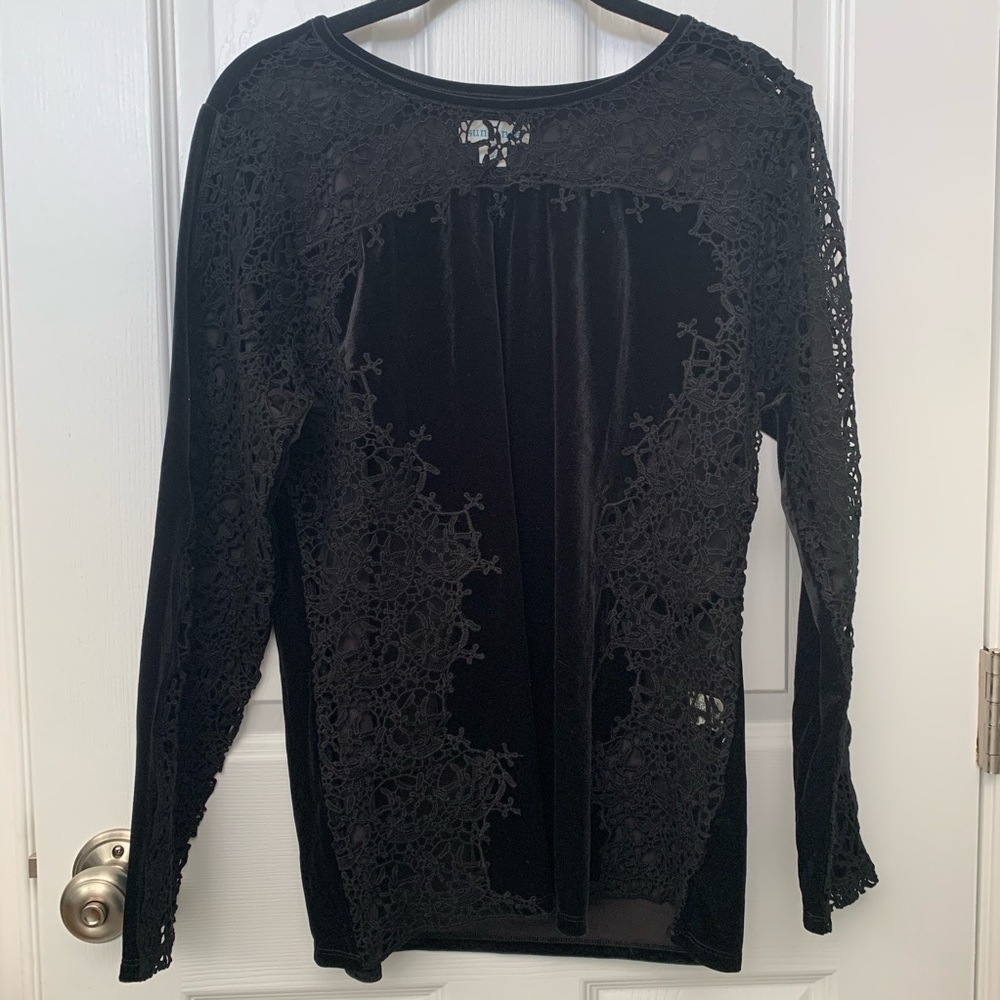 Sundance black velvet & embroidered top